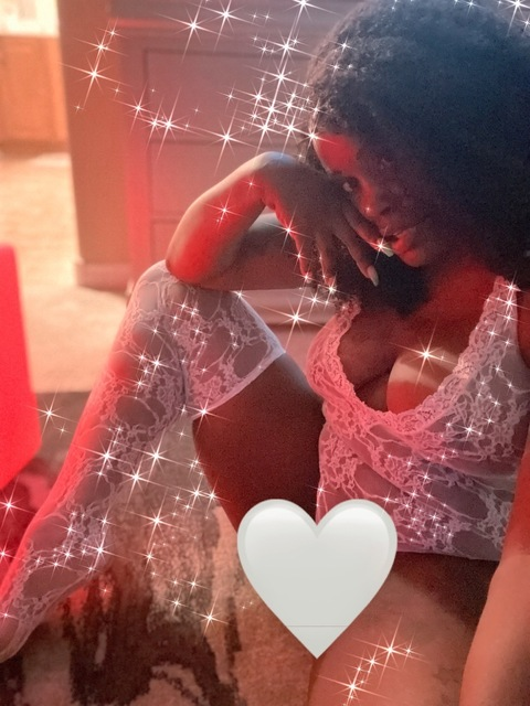 the.realjuicydee leaked gallery photo 2