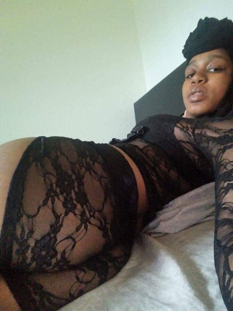 witchylipzz leaked gallery photo 2